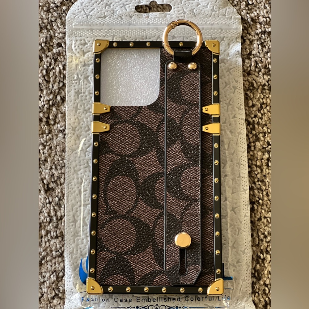 Beautiful trunk style IPhone 13 Pro Max luxury case 🥰